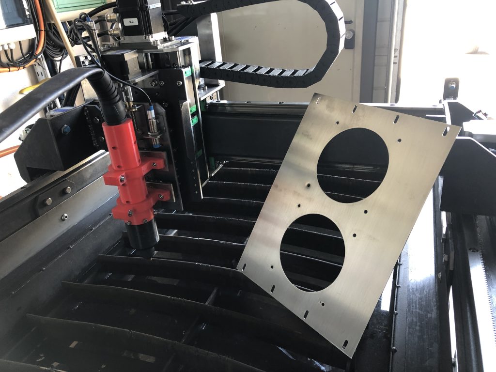 Plasma cutting a sheet of 1.5mm stainless steel