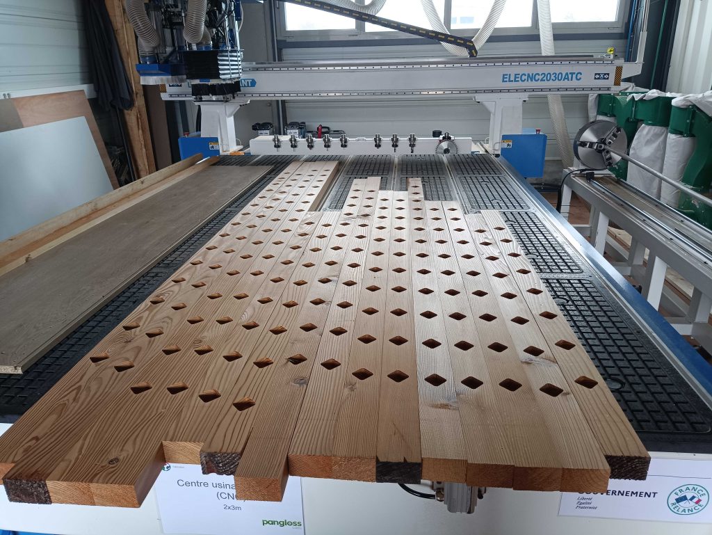 CNC wood for balcony balustrade